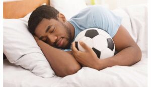 Faut-il faire une sieste avant de pratiquer un sport ?