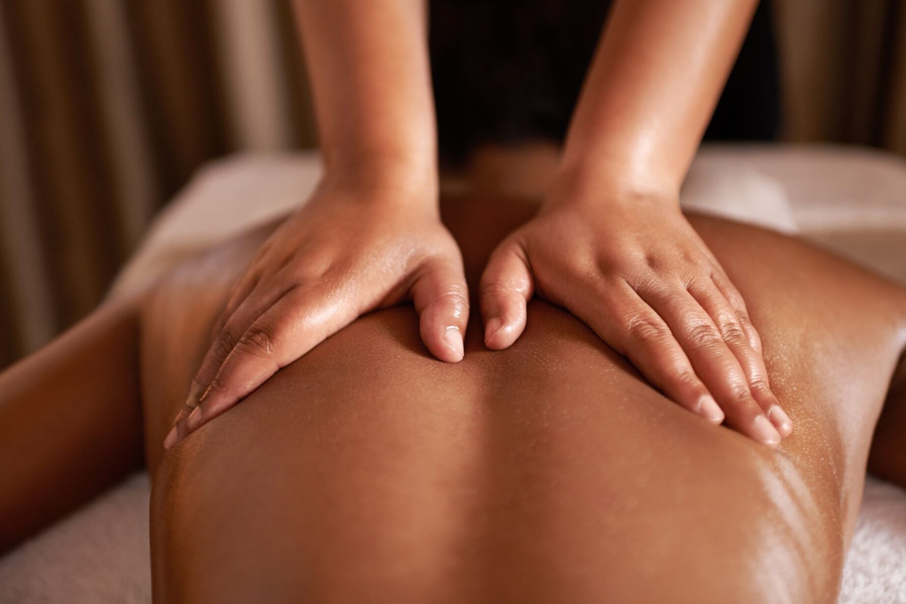 Le massage pour un bien-être physique et émotions :  est-ce une bonne idée ?