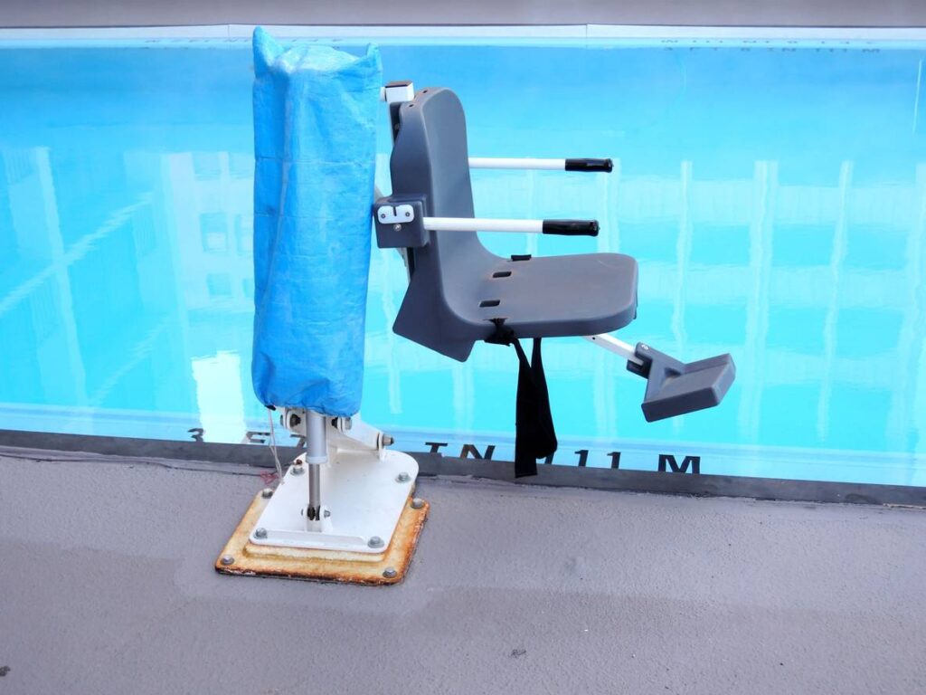 systèmes de mise à l'eau personnes handicapées
