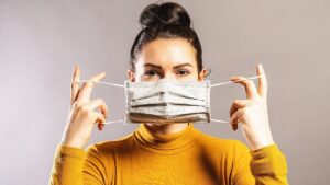Est-il essentiel de porter un masque anti-virus pour se protéger des infections ?