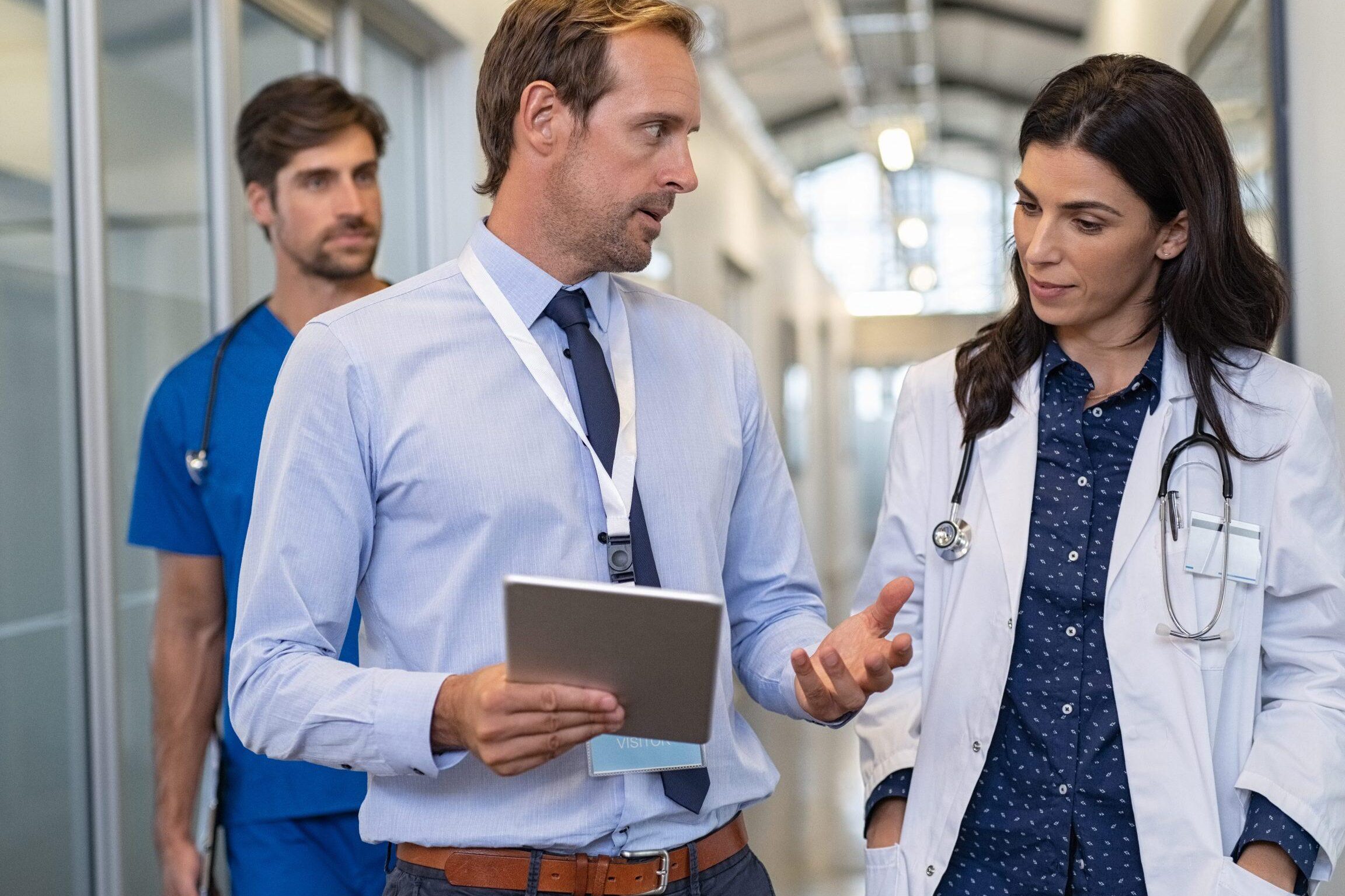 Orisha Healthcare: La Révolution dans la geste des armoires Médicaux Avec Desmos