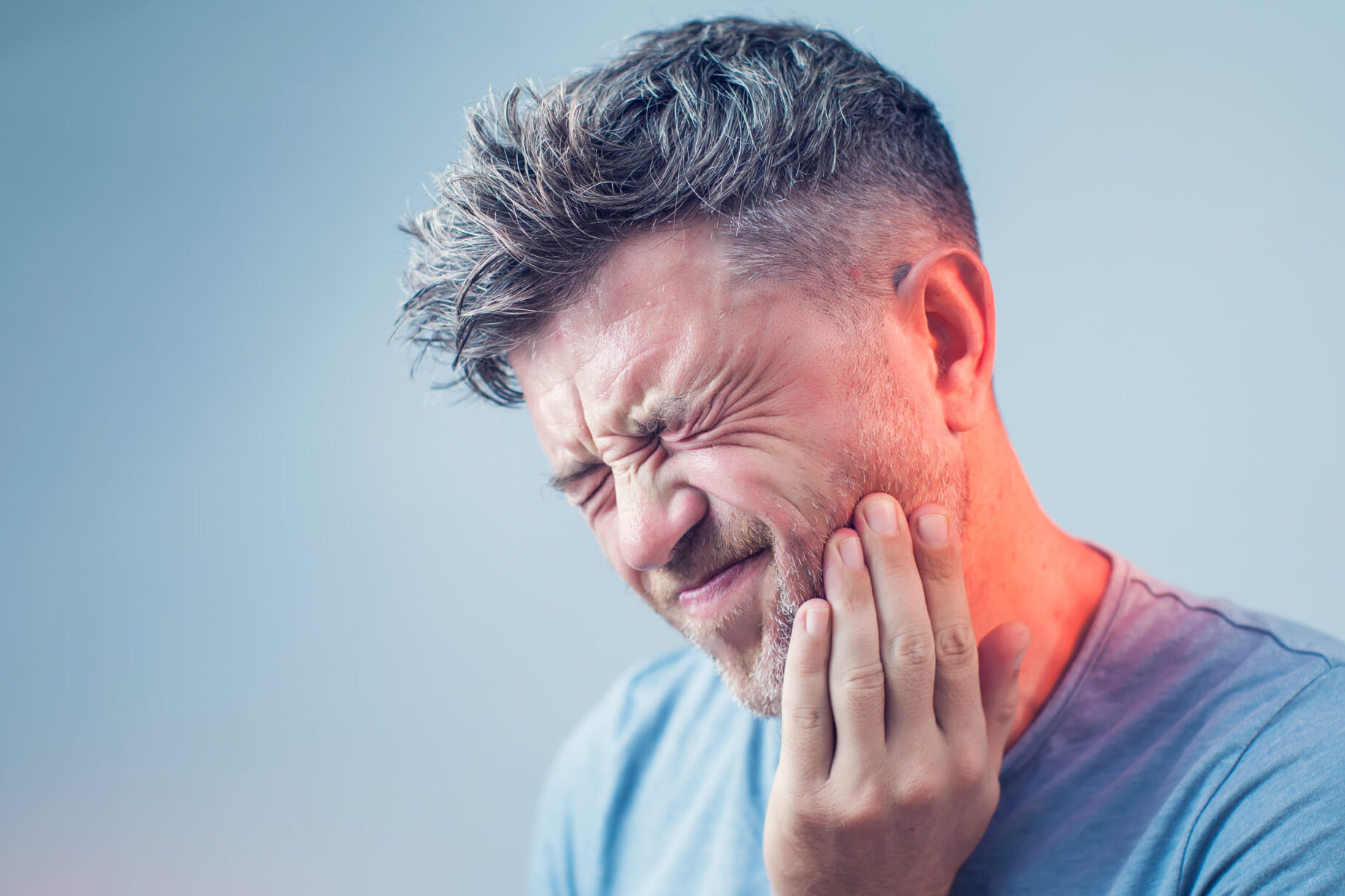 Quel médicament de Prendre contre le douleur dentaire intense?