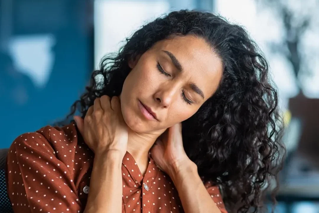 Douleur aux cervicales : quelle signification spirituelle ?